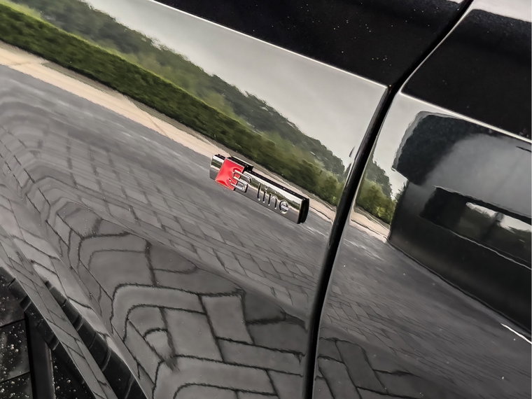 Vehicle Image 40