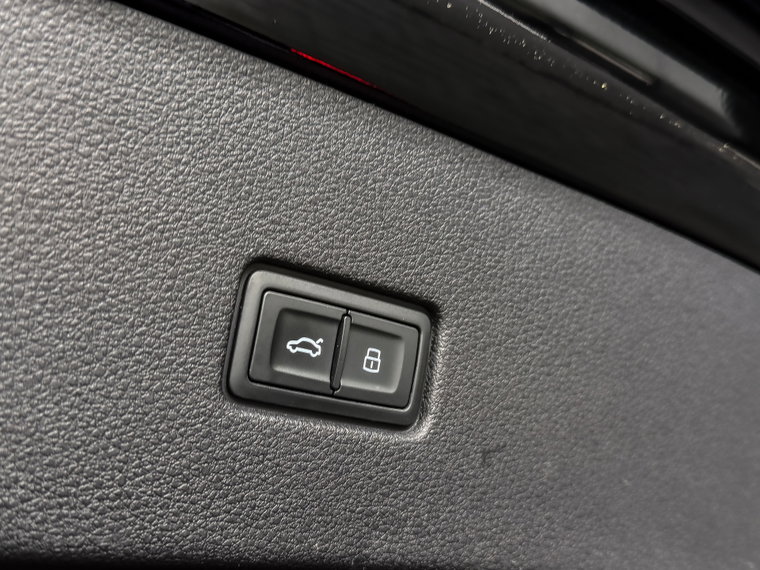 Vehicle Image 51