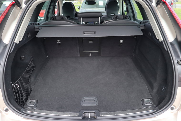 Vehicle Image 33