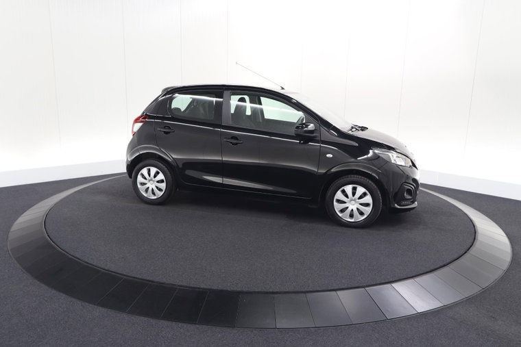 Vehicle Image 30