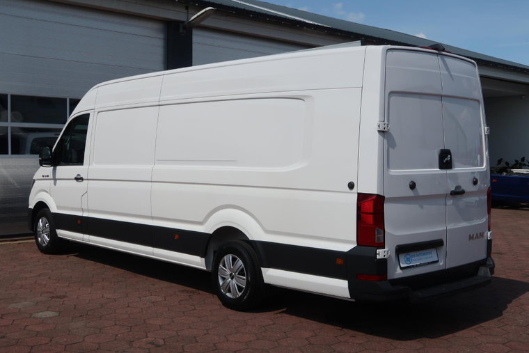 Vehicle Image 23