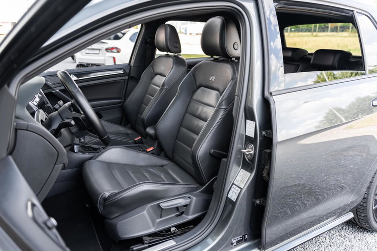 Vehicle Image 31