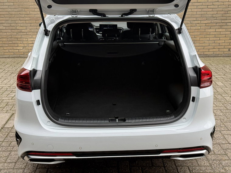 Vehicle Image 37