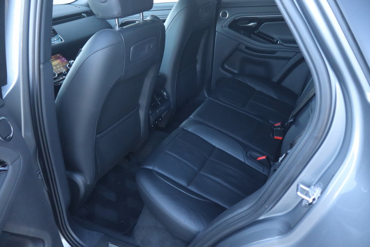 Vehicle Image 33