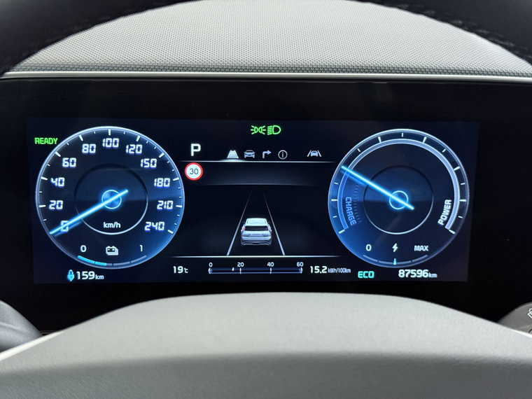 Vehicle Image 38