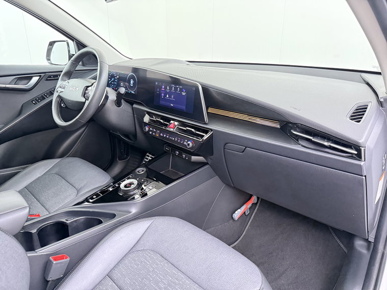 Vehicle Image 41