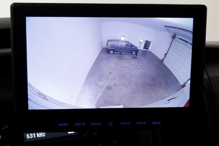 Vehicle Image 13