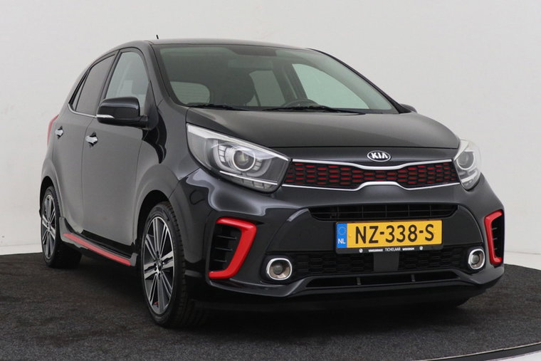 Vehicle Image 14