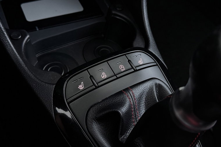 Vehicle Image 27