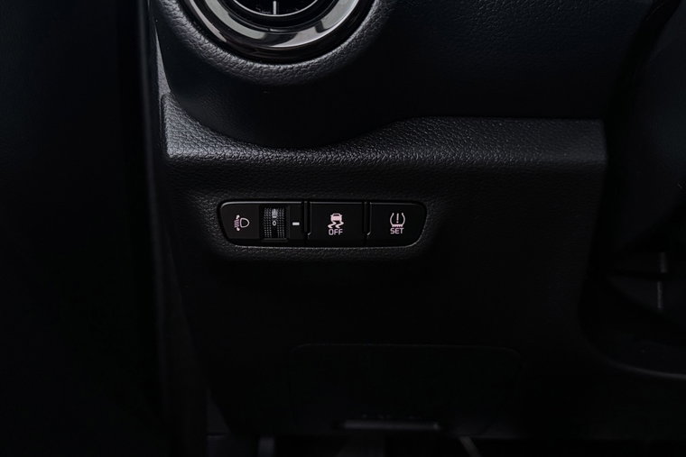Vehicle Image 34