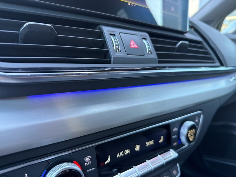 Vehicle Image 37