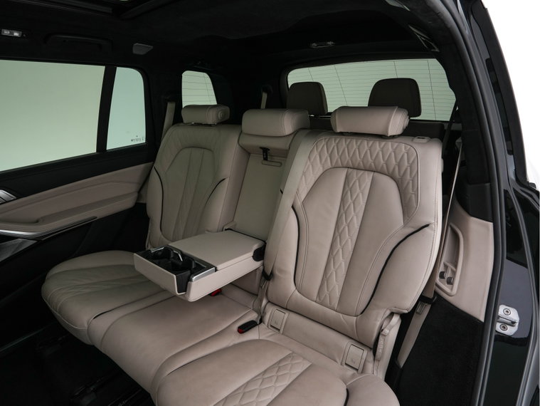 Vehicle Image 39