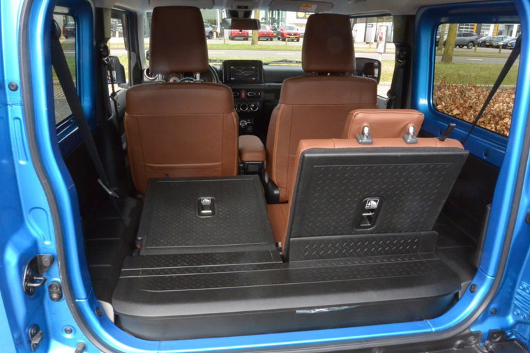 Vehicle Image 15