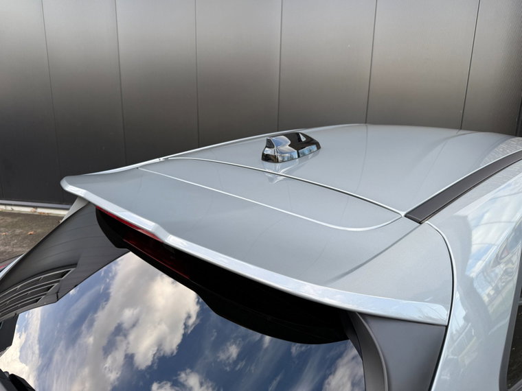 Vehicle Image 33