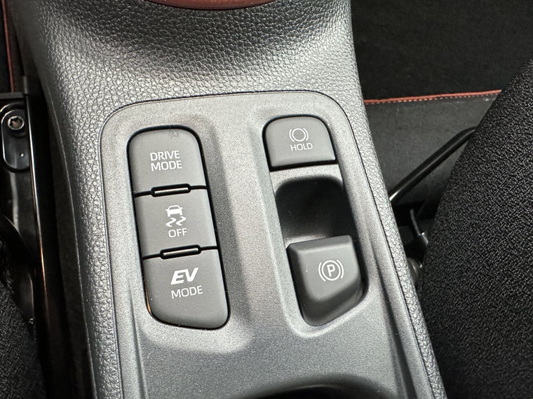 Vehicle Image 33