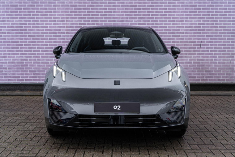 Vehicle Image 4