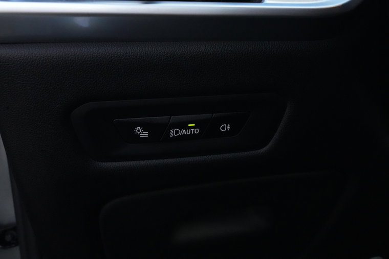 Vehicle Image 29