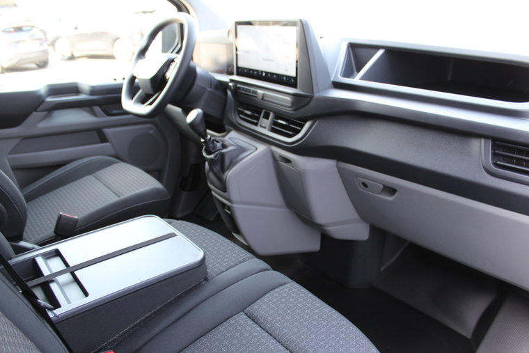 Vehicle Image 36