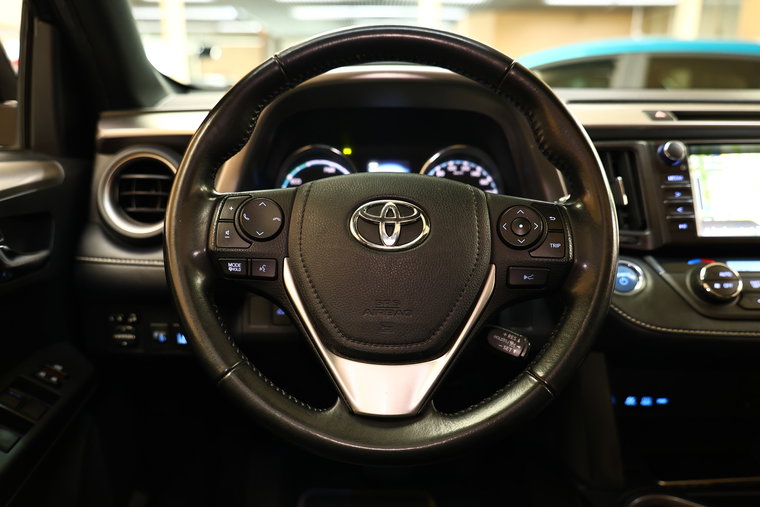 Vehicle Image 18