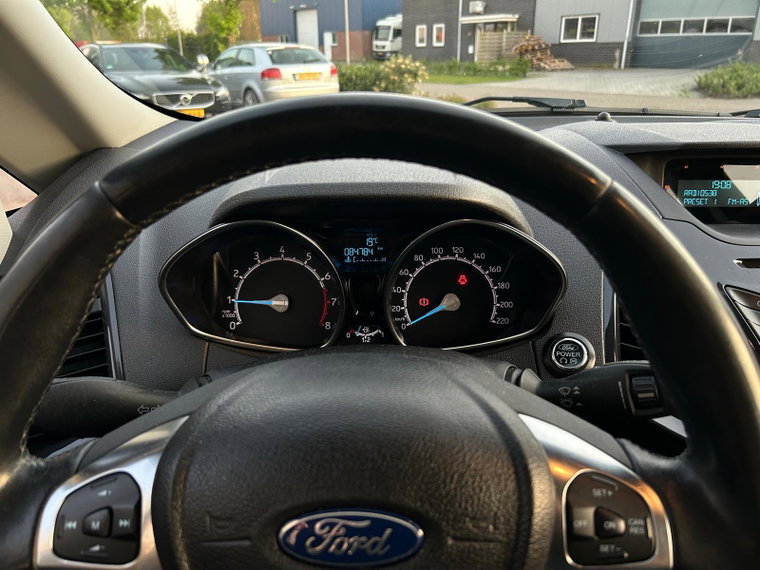 Vehicle Image 19