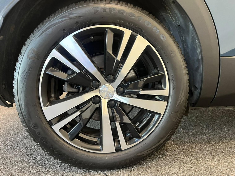 Vehicle Image 39