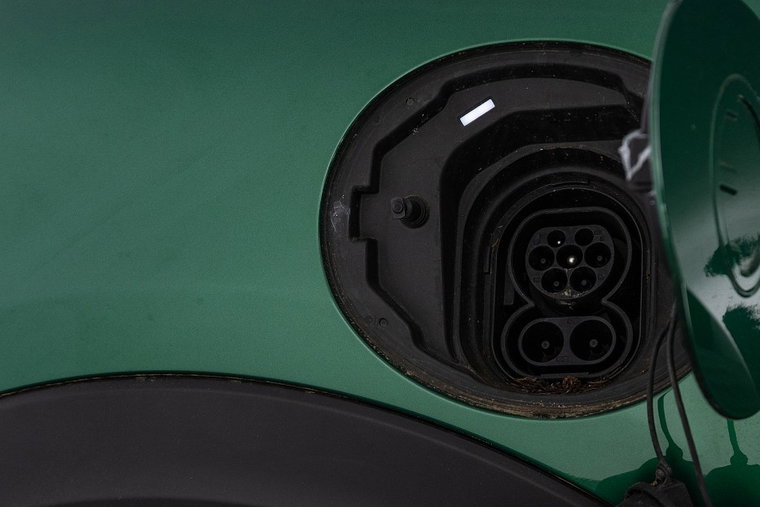 Vehicle Image 30