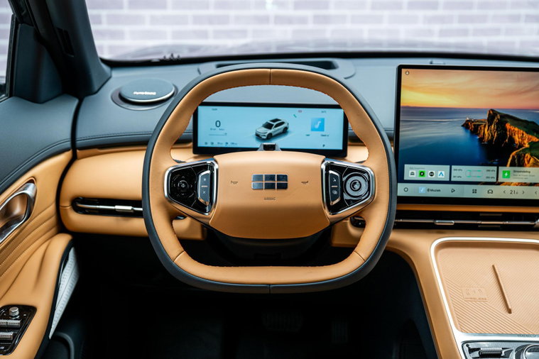 Vehicle Image 20