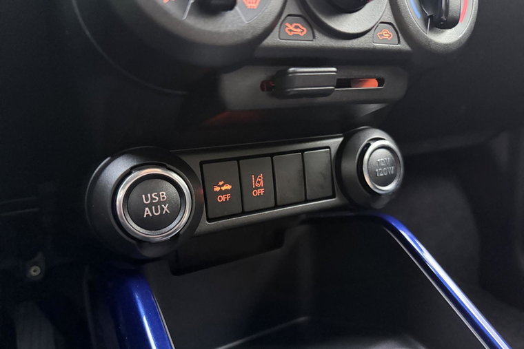 Vehicle Image 24