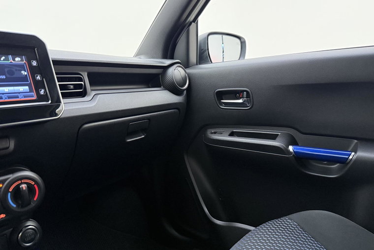 Vehicle Image 26