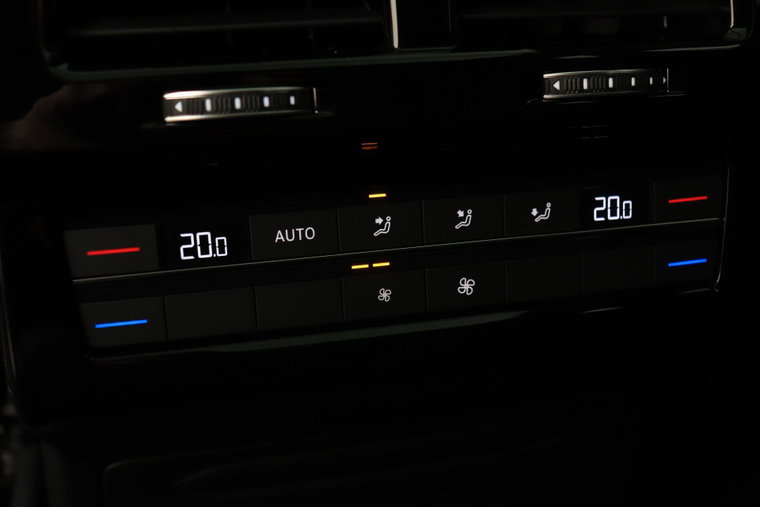 Vehicle Image 50