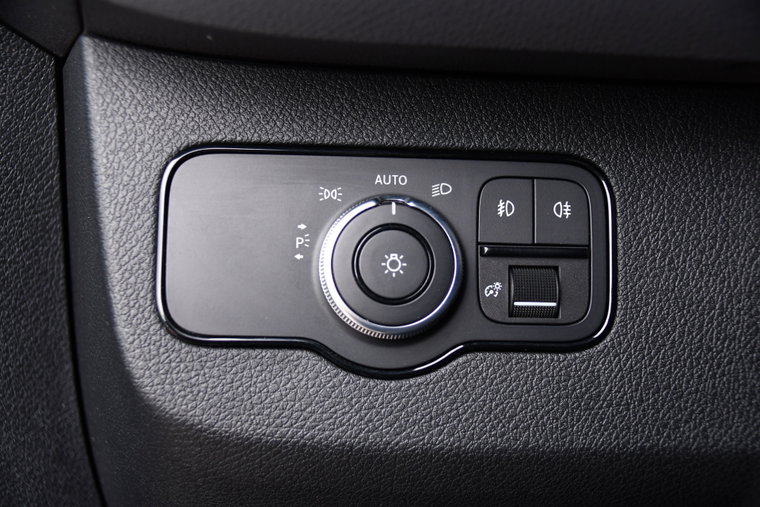 Vehicle Image 27