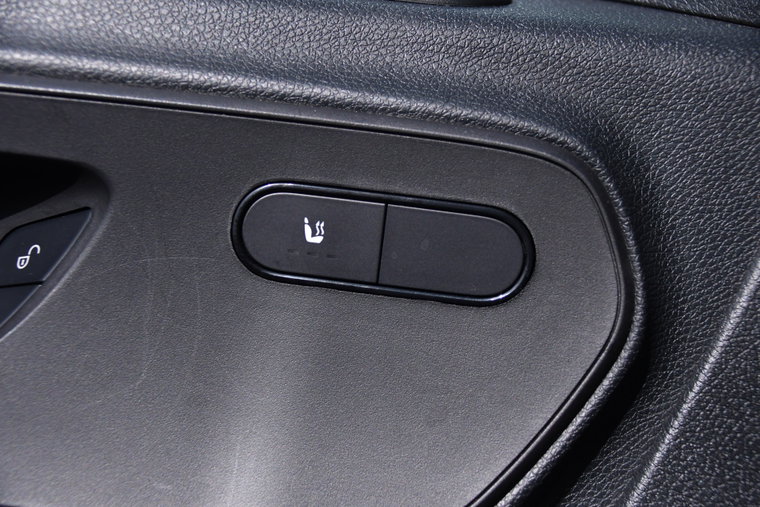 Vehicle Image 28