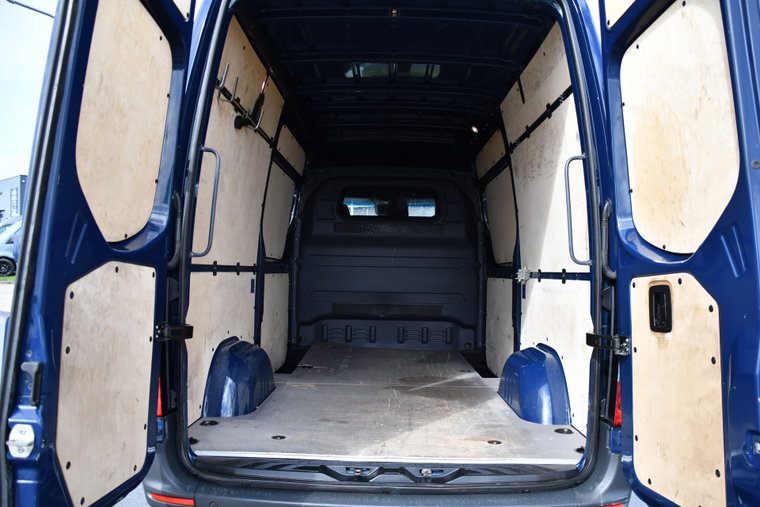 Vehicle Image 36