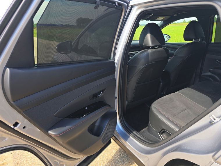 Vehicle Image 35