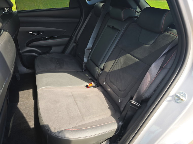 Vehicle Image 37