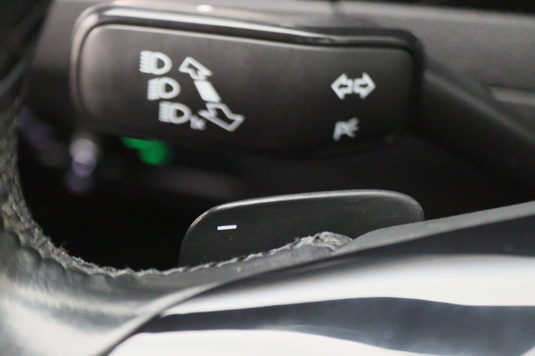 Vehicle Image 37