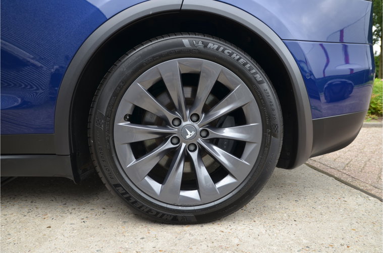 Vehicle Image 38