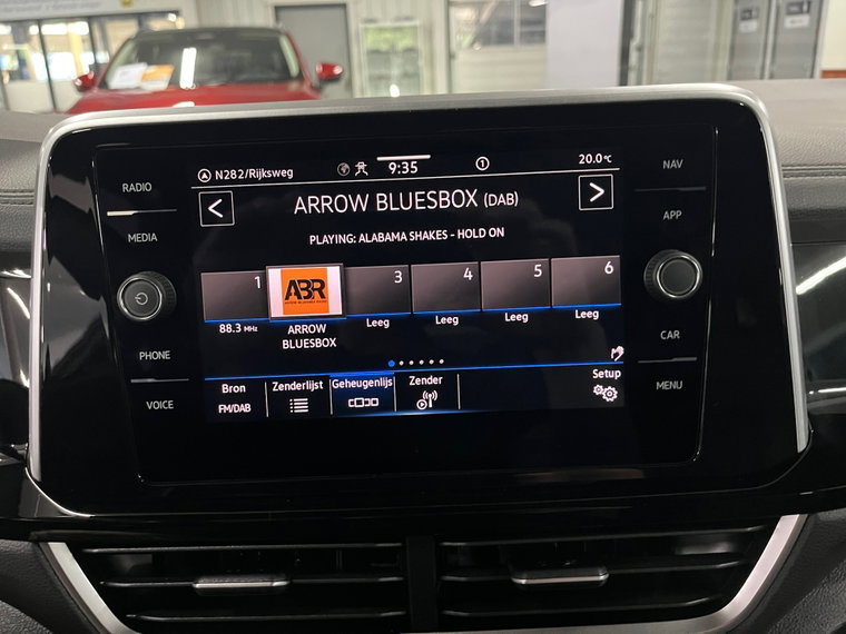 Vehicle Image 29