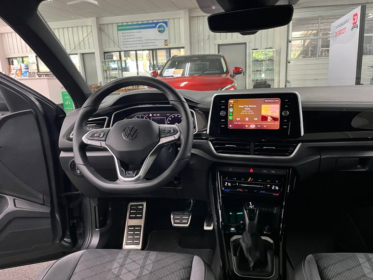 Vehicle Image 39