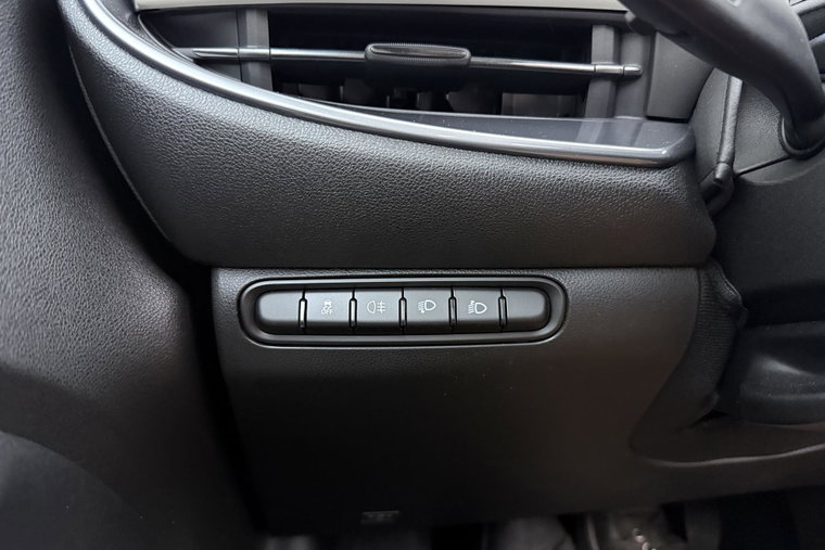 Vehicle Image 19
