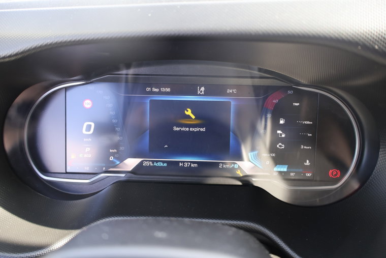 Vehicle Image 17