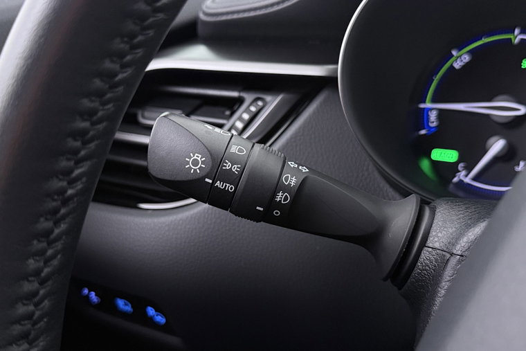 Vehicle Image 30