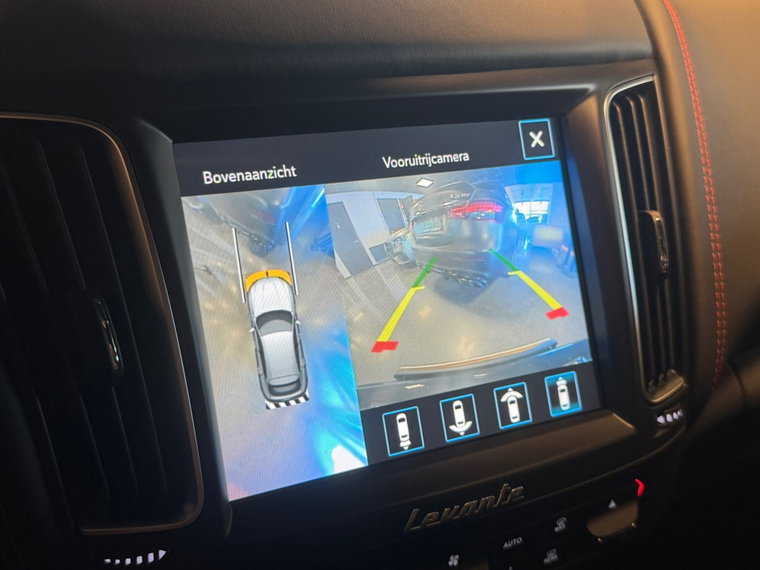 Vehicle Image 30