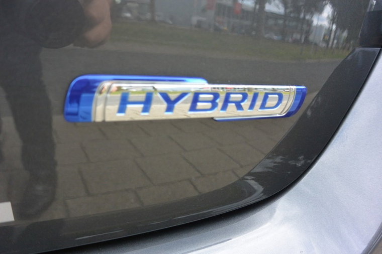Vehicle Image 13