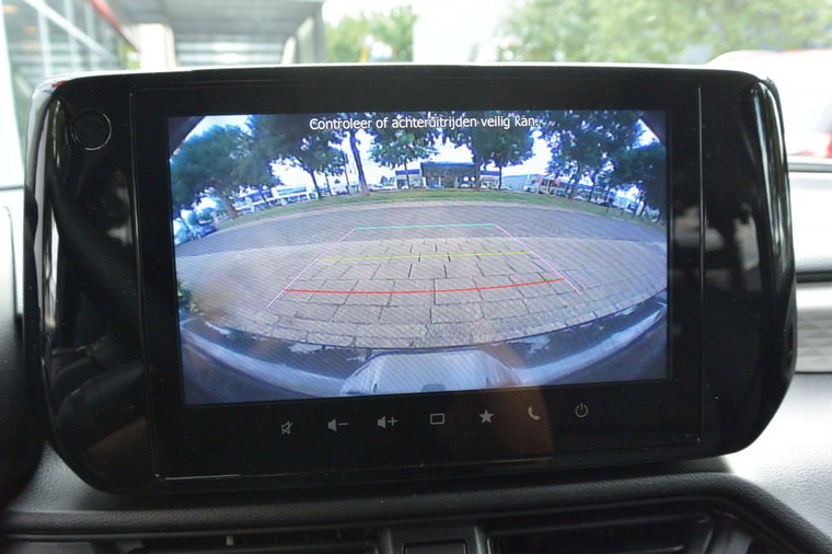 Vehicle Image 22