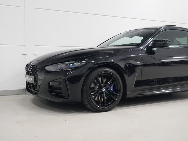 Vehicle Image 35