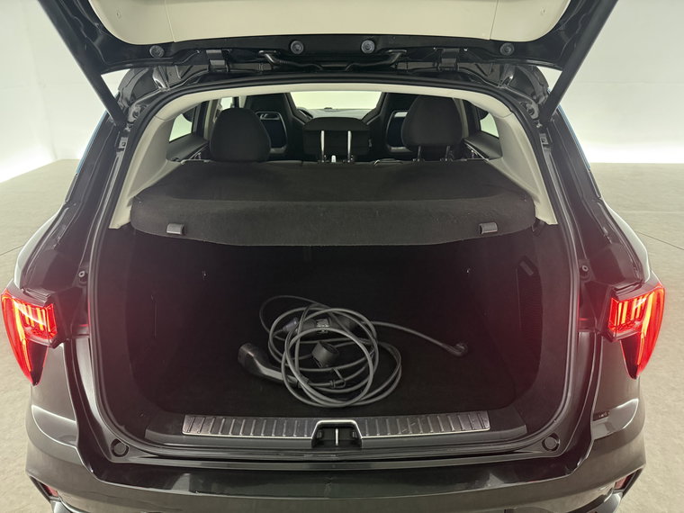 Vehicle Image 40