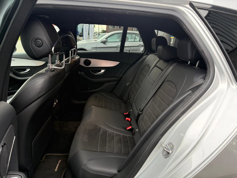 Vehicle Image 37