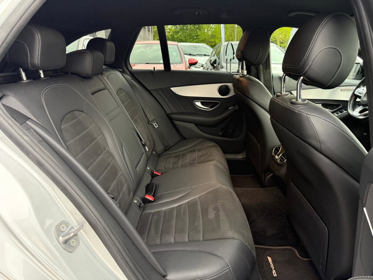 Vehicle Image 38