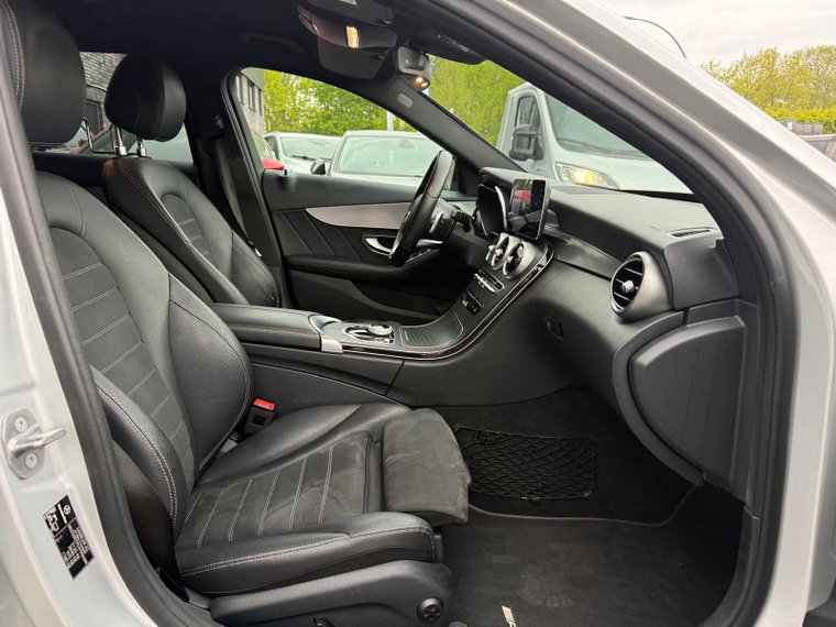 Vehicle Image 39